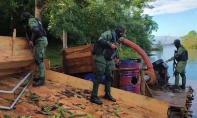 Destruyen cinco embarcaciones para minería ilegal - Agencia Carabobeña de Noticias