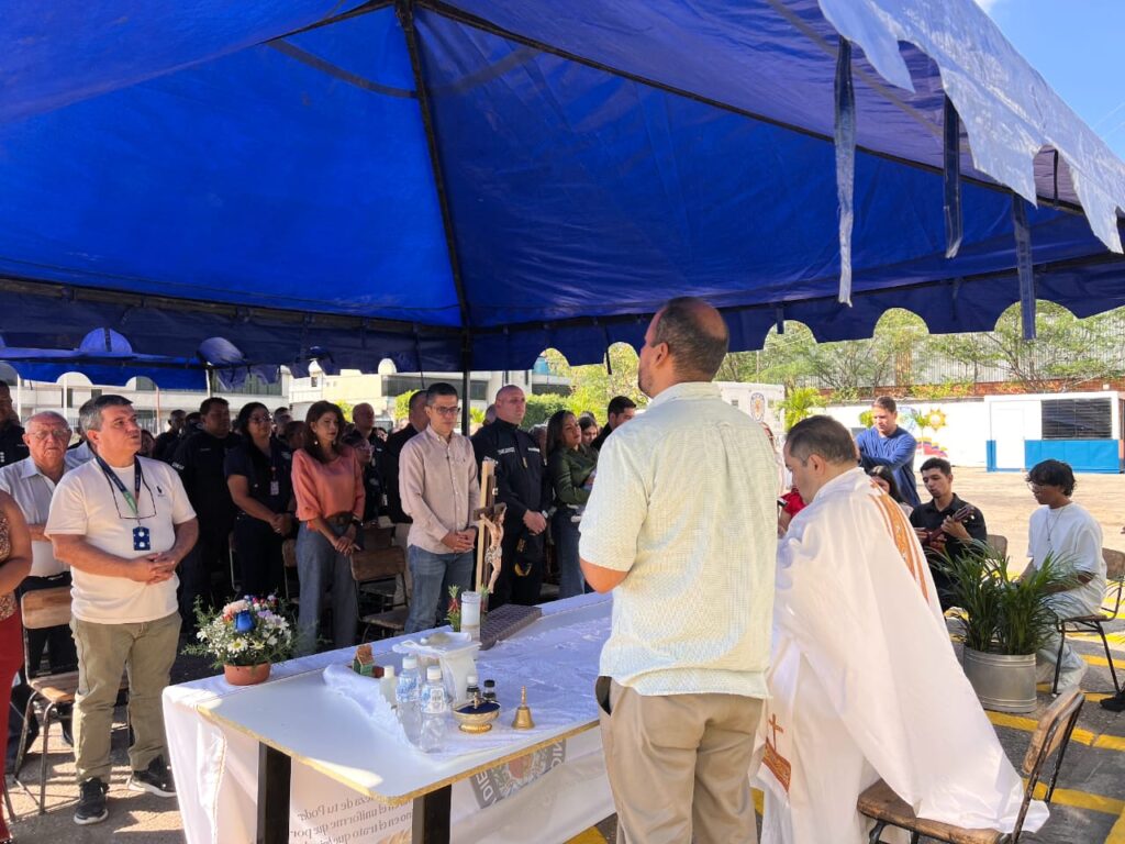 Develan imagen de Virgen del Carmen en Policía de San Diego - Agencia Carabobeña de Noticias