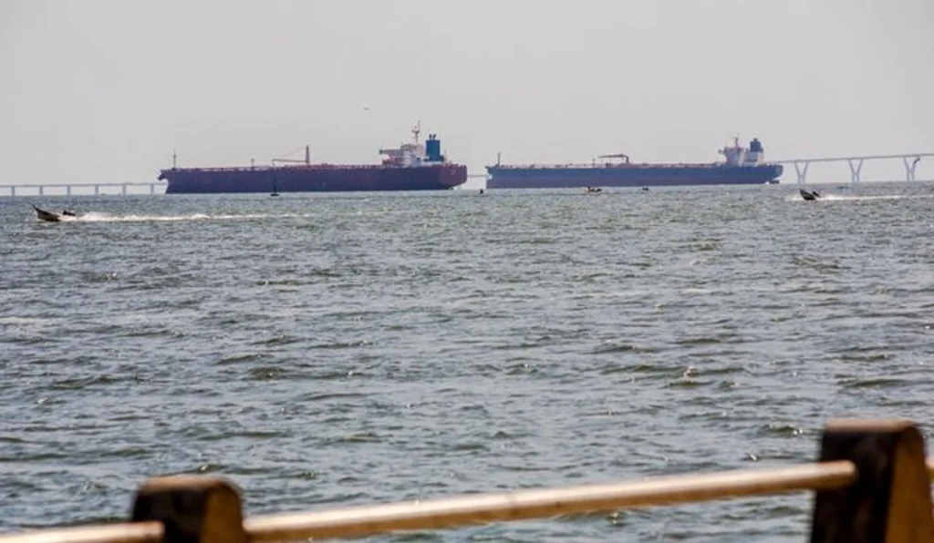 Dos superpetroleros venezolanos zarpan - Agencia Carabobeña de Noticias