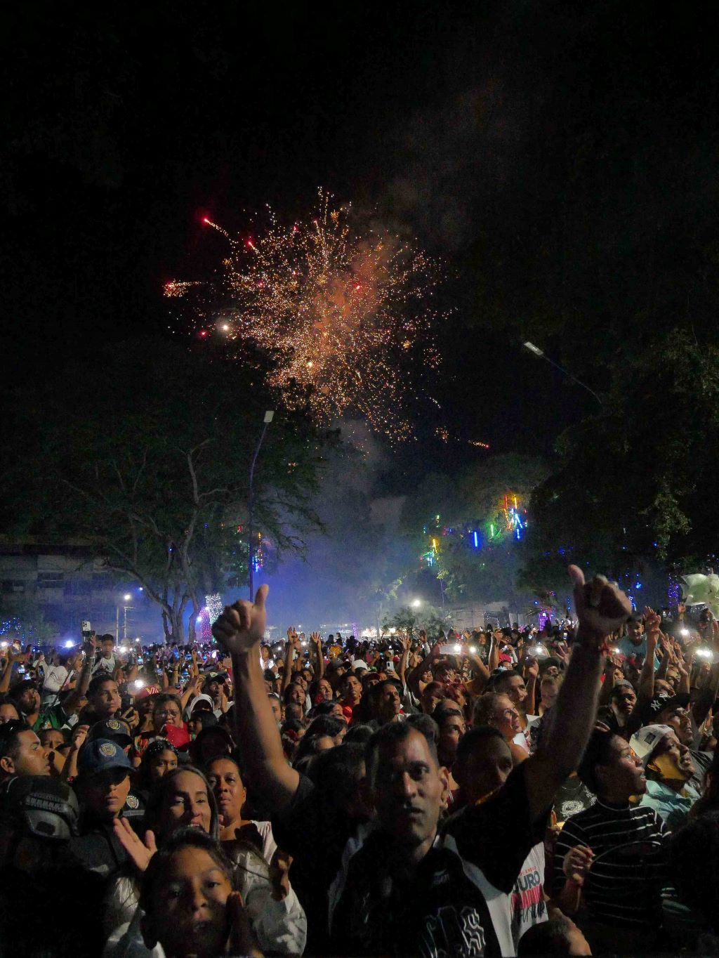 Encendido de la Navidad en Carlos Arvelo - Agencia Carabobeña de Noticias