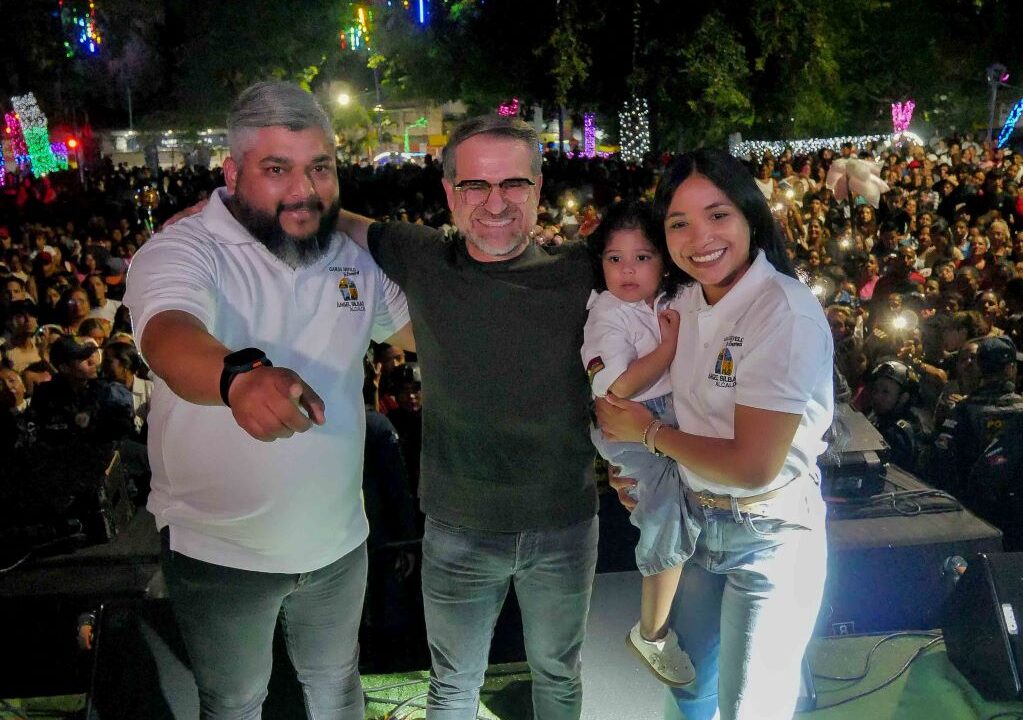 Encendido de la Navidad en Carlos Arvelo - Agencia Carabobeña de Noticias