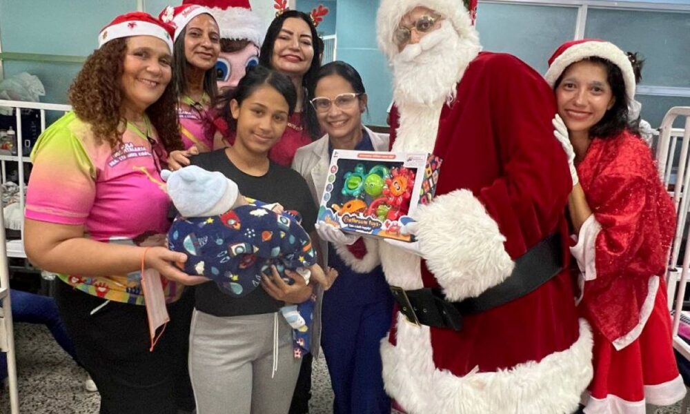 Gobierno de Carabobo entregó regalos - Agencia Carabobeña de Noticias