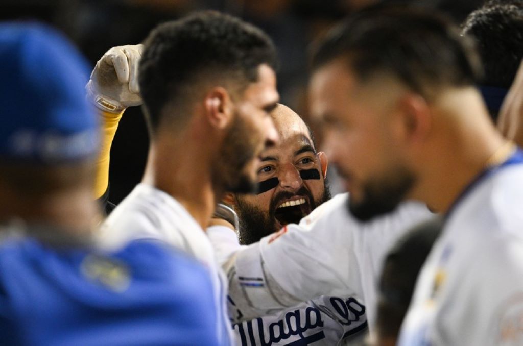 Magallanes le ganó serie a Águilas - Agencia Carabobeña de Noticias