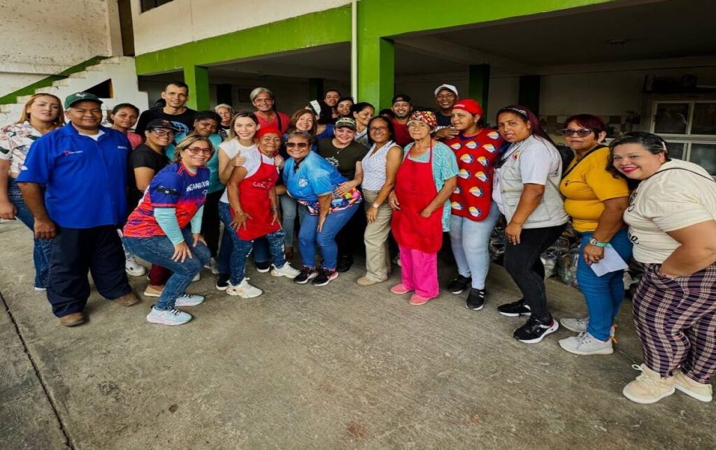 Organizaron un Gran Sopazo de la Victoria - Agencia Carabobeña de Noticias