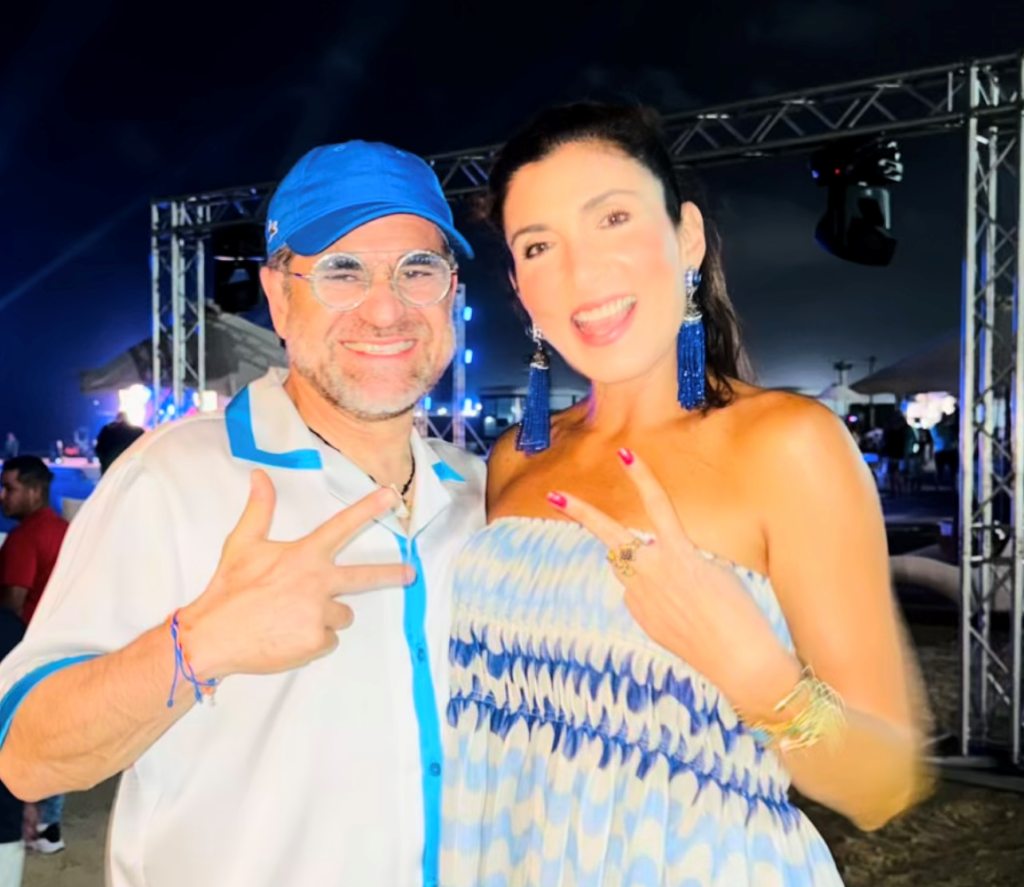 Pool Party Xmas 2025 - Agencia Carabobeña de Noticias