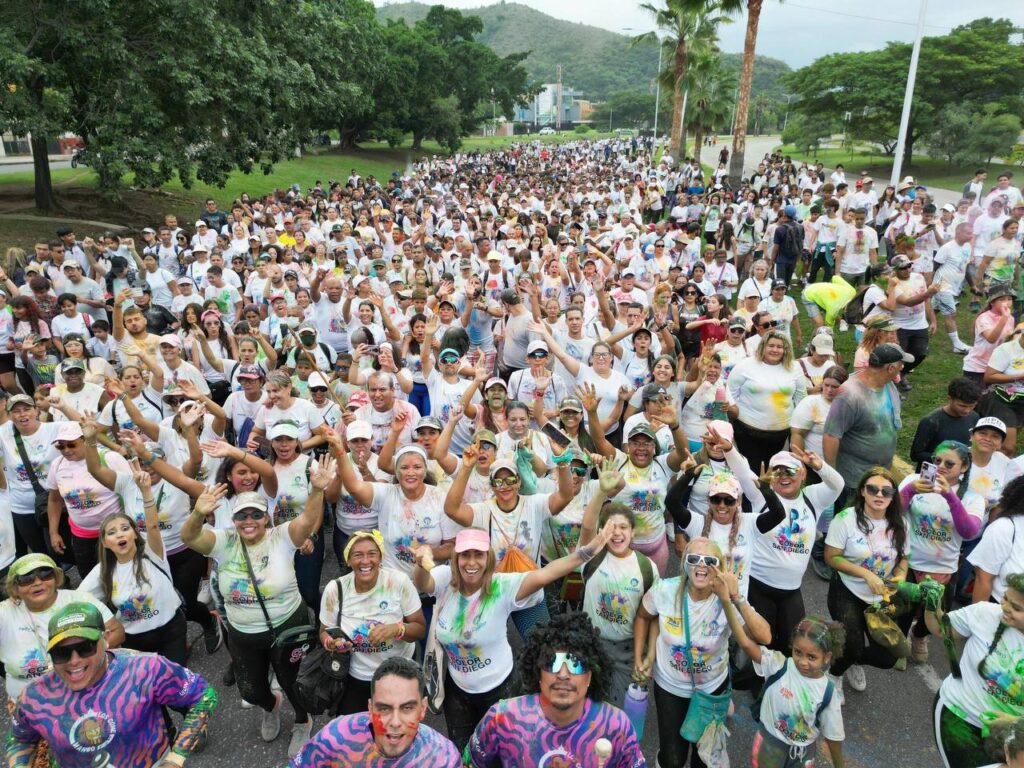 San Diego celebra Caminata de Colores - Agencia Carabobeña de Noticias