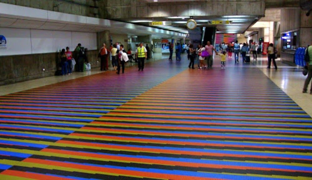 Venezuela pierde 60 % de vuelos internacionales - Agencia Carabobeña de Noticias