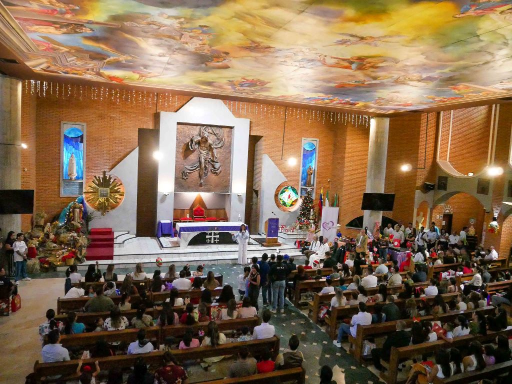 Viste y Regala un Instrumento en Navidad - Agencia Carabobeña de Noticias