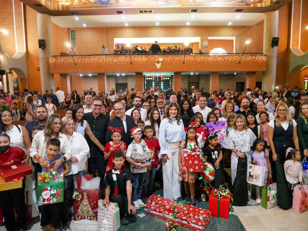 Viste y Regala un Instrumento en Navidad - Agencia Carabobeña de Noticias