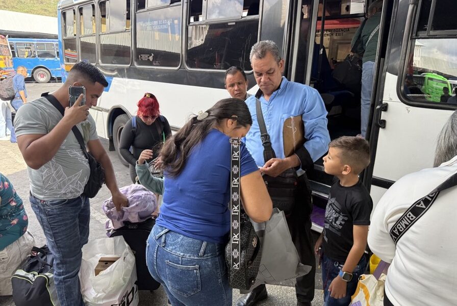Alcaldía de Valencia permisos de viajes
