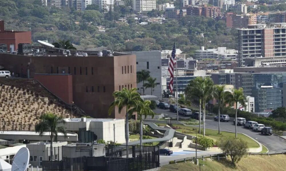 Diplomáticos estadounidenses llegan a Caracas - Agencia Carabobeña de Noticias