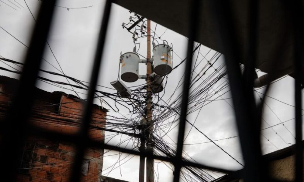 Fluctuaciones eléctricas afectan el país - Agencia Carabobeña de Noticias