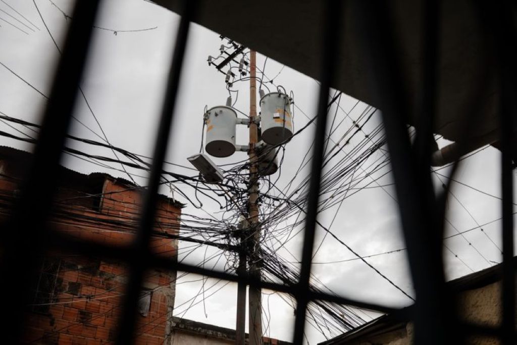 Fluctuaciones eléctricas afectan el país - Agencia Carabobeña de Noticias