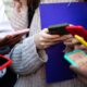 Francia prohíbe redes sociales a menores - Agencia Carabobeña de Noticias
