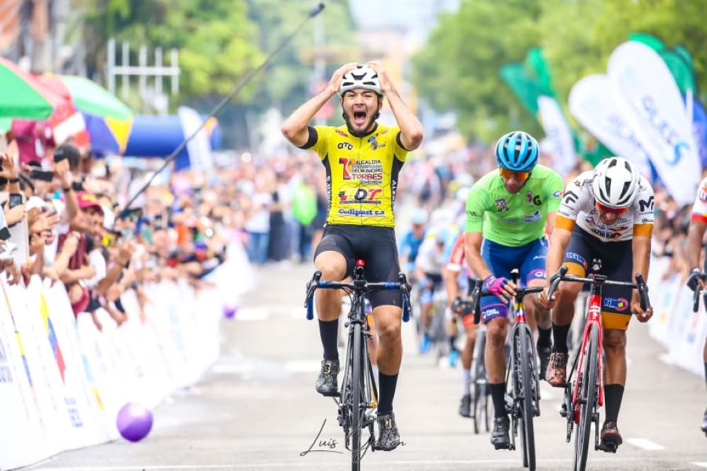 Jad Colmenares ganó el circuito de San Cristóbal - Agencia Carabobeña de Noticias