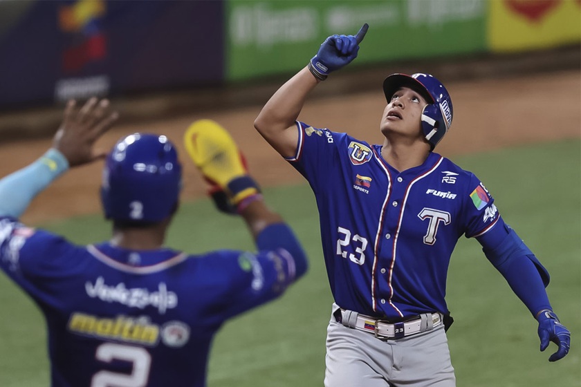 Jadher Areinamo Spring Training