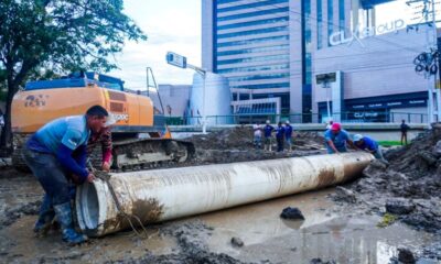 Labores de sustitución de colectores y mantenimiento de drenajes en Naguanagua - Agencia Carabobeña de Noticias