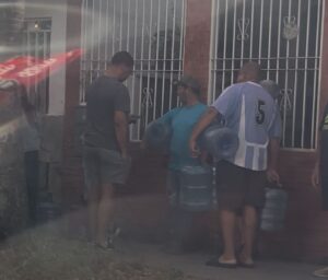Largas colas San Diego