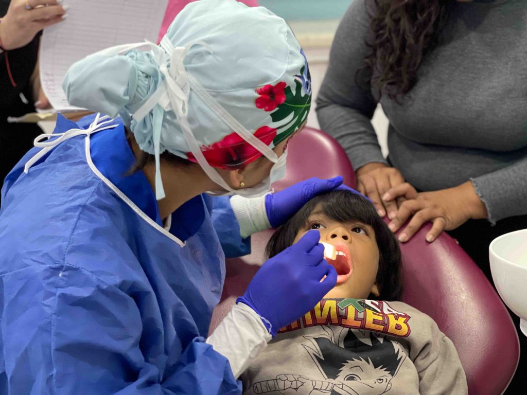 Más de 400 atenciones en jornada de odontología, fisiatría y fisioterapia