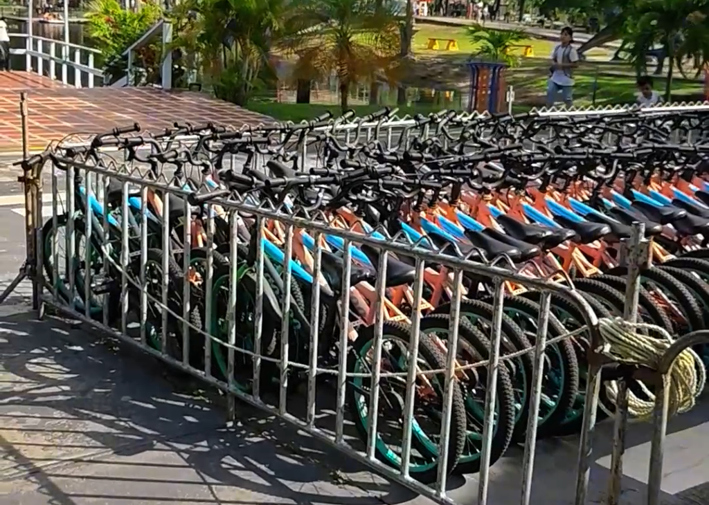 Parque Draculandia cuenta con nuevo servicio de bicicletas - Agencia Carabobeña de Noticias