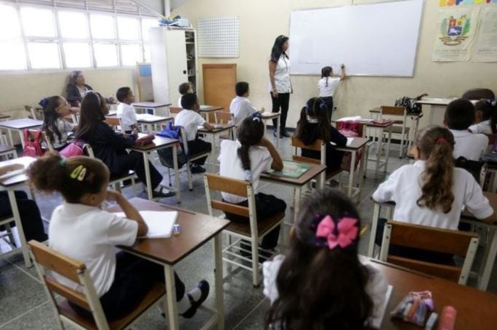 Ratifican clases desde el 12 de enero - Carabobeña de Noticias