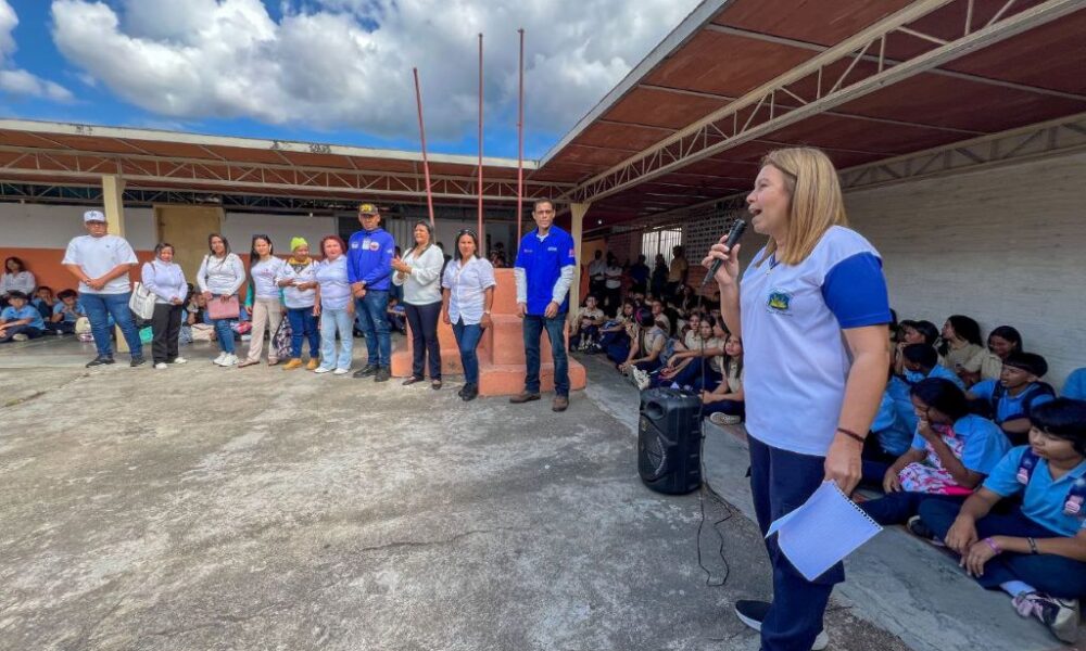 Regreso a clases en Naguanagua - Agencia Carabobeña de Noticias