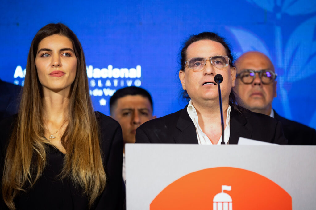 Cierran caso de Alex Saab y su esposa - Agencia Carabobeña de Noticias