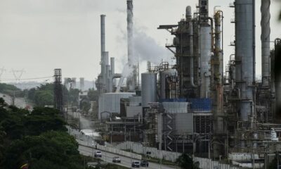 Trump se reunirá con petroleras - Agencia Carabobeña de Noticias