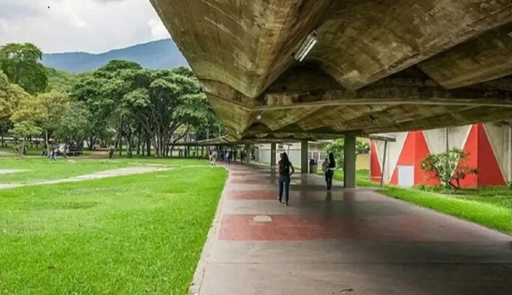 UCV no reiniciará actividades - Agencia Carabobeña de Noticias