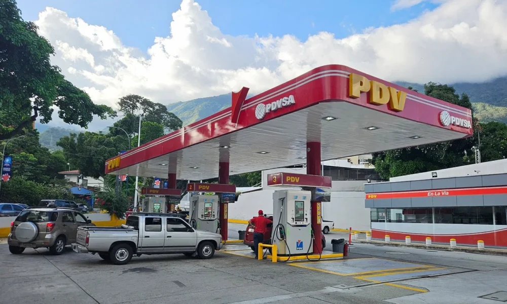 Gasolineras en emergencia- Agencia Carabobeña de Noticias