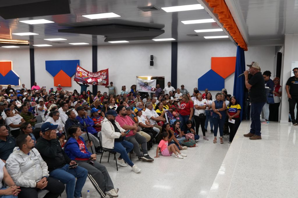 Juramentado comando de campaña Aquí manda el Pueblo - Agencia Carabobeña de Noticias