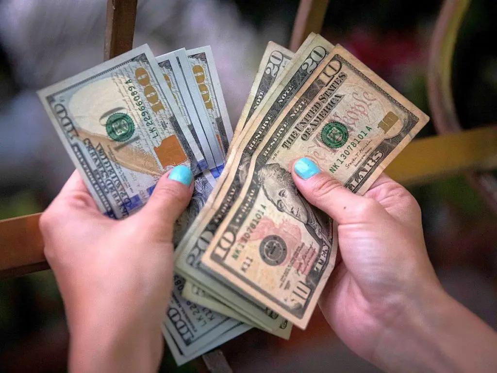 Precio del dólar del 26 de febrero - Agencia Carabobeña de Noticias