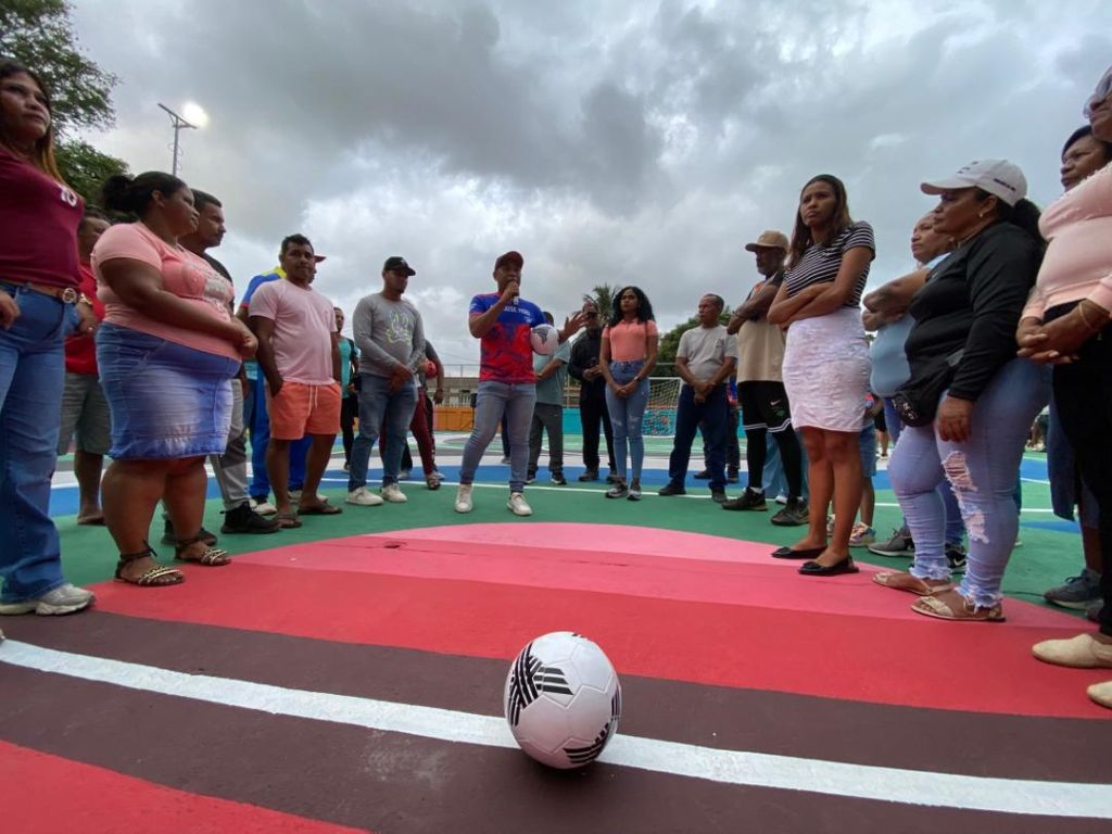 Reinaugurada cancha deportiva El Mango - Agencia Carabobeña de Noticias