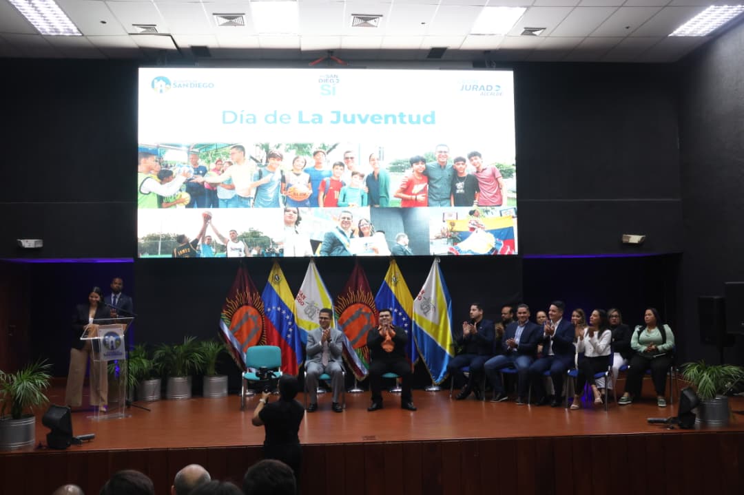 San Diego reconoció a 116 jóvenes - Agencia Carabobeña de Noticias