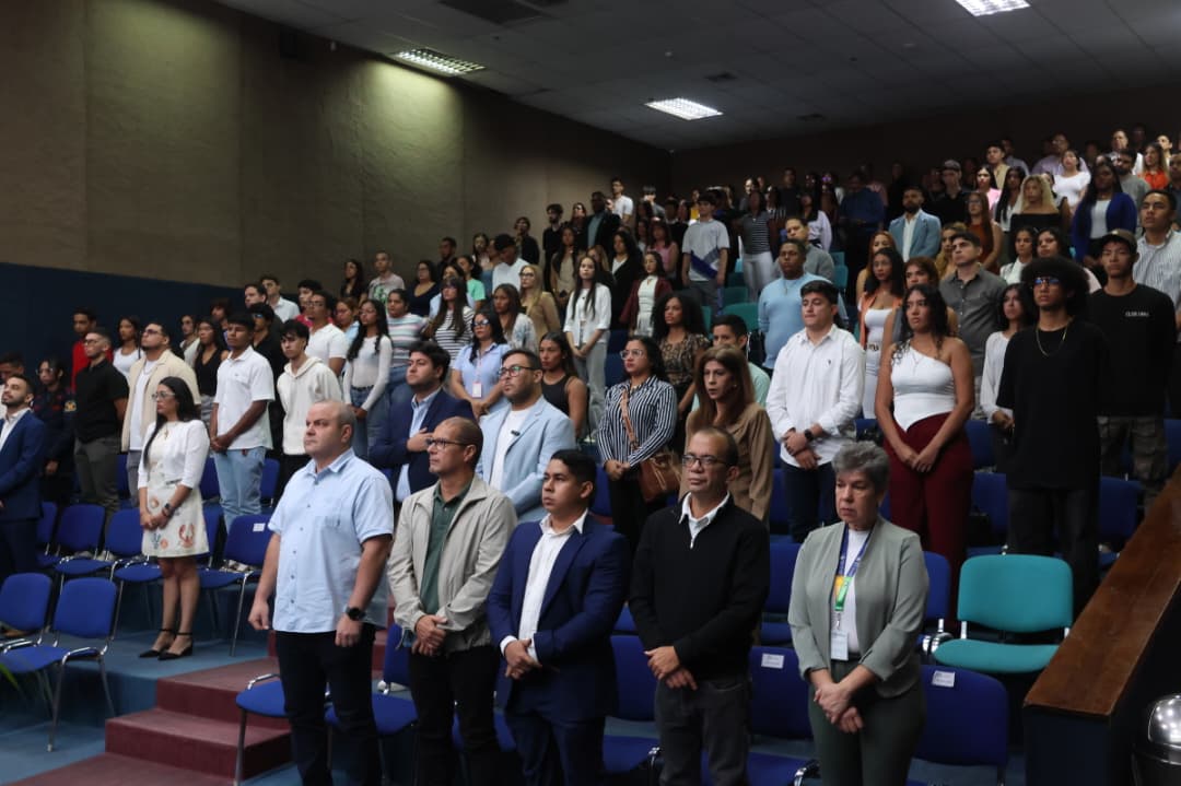 San Diego reconoció a 116 jóvenes - Agencia Carabobeña de Noticias