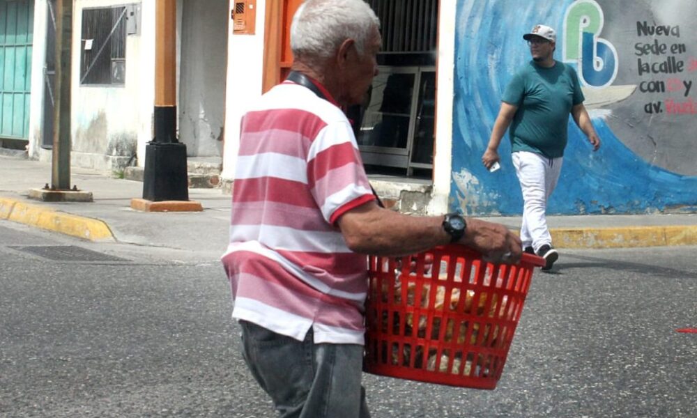 Adultos mayores en mercado laboral venezolano - Agencia Carabobeña de Noticias