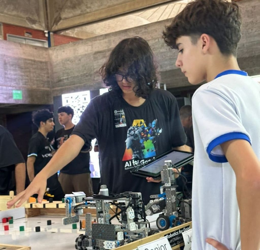 Competencia nacional de Robótica - Agencia Carabobeña de Noticias