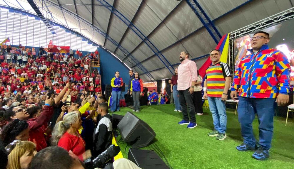 Exhortan a militancia del PSUV a unirse en un frente por la paz - Agencia Carabobeña de Noticias