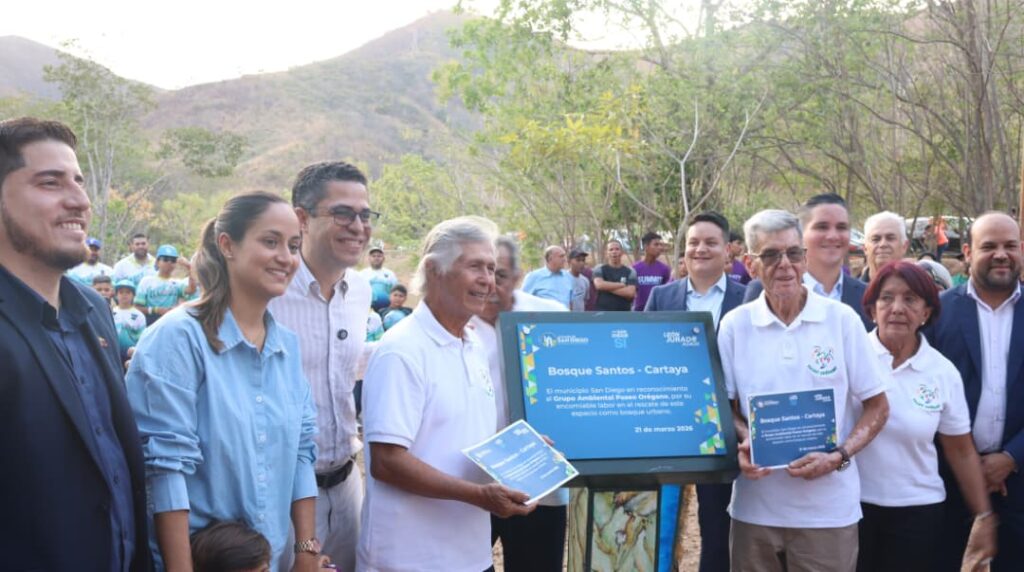 Grupo Ambiental Paseo Orégano - Agencia Carabobeña de Noticias