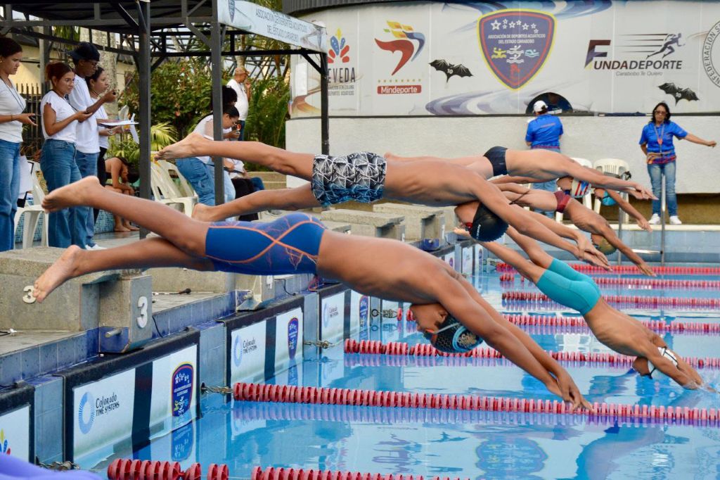 I Estadal Invitacional Federado de Natación - Agencia Carabobeña de Noticias