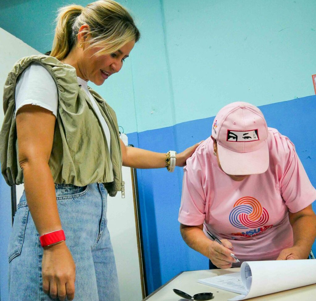 Lacava ejerció su voto - Agencia Carabobeña de Noticias