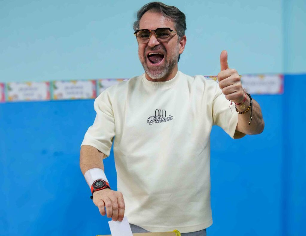 Lacava ejerció su voto - Agencia Carabobeña de Noticias