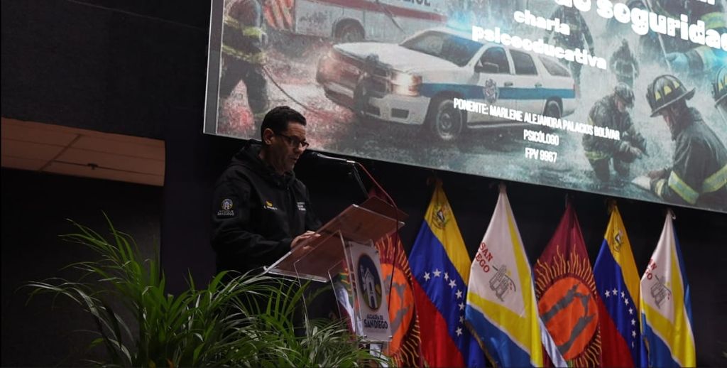 Policías y bomberos de San Diego recibieron charla - Agencia Carabobeña de Noticias