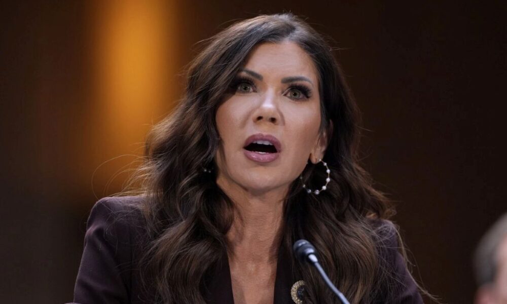 Trump destituyó a secretaria de Seguridad - Agencia Carabobeña de Noticias