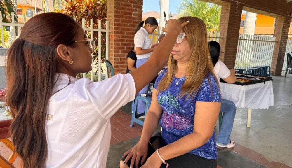 Vecinos de San Diego reciben atención médica - Agencia Carabobeña de Noticias