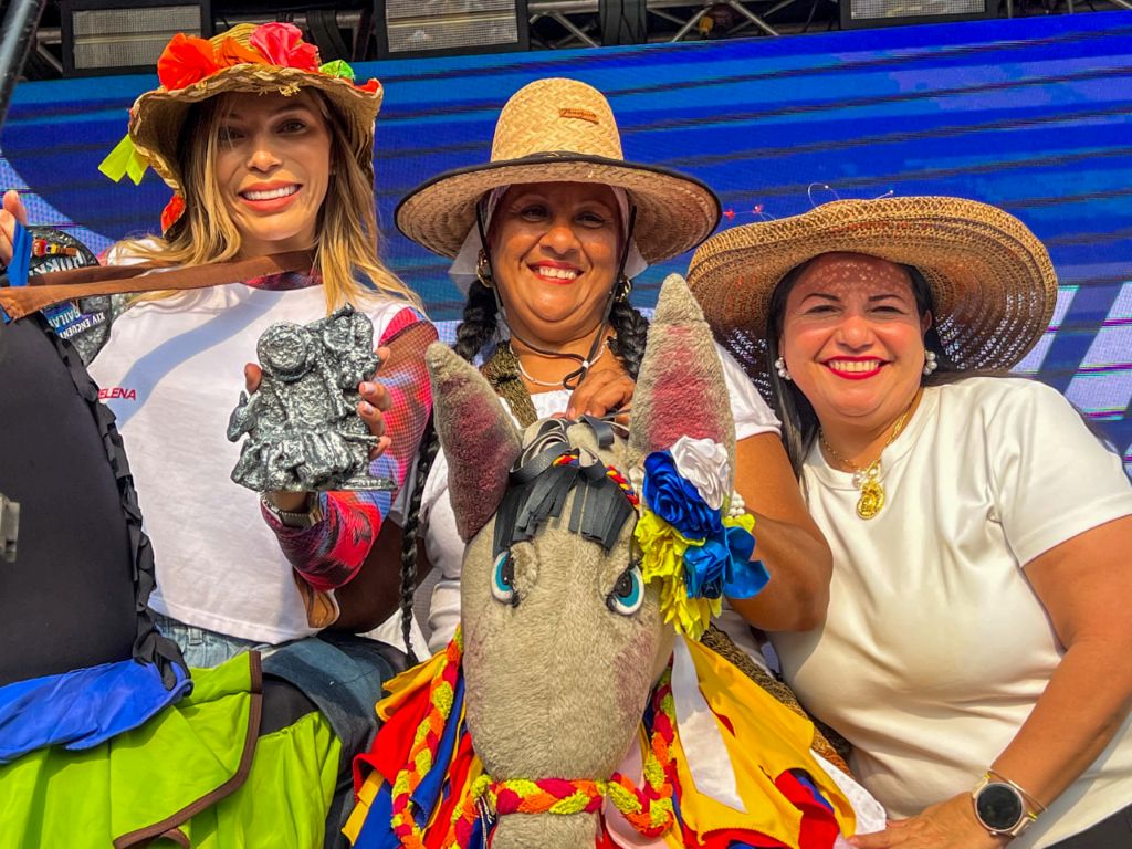 XIV Encuentro Nacional de Bailadores de Burras y Burriquitas - Agencia Carabobeña de Noticias