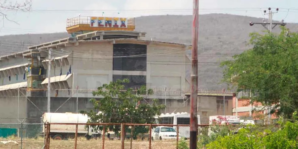 alimentación descompuesta Fénix Lara