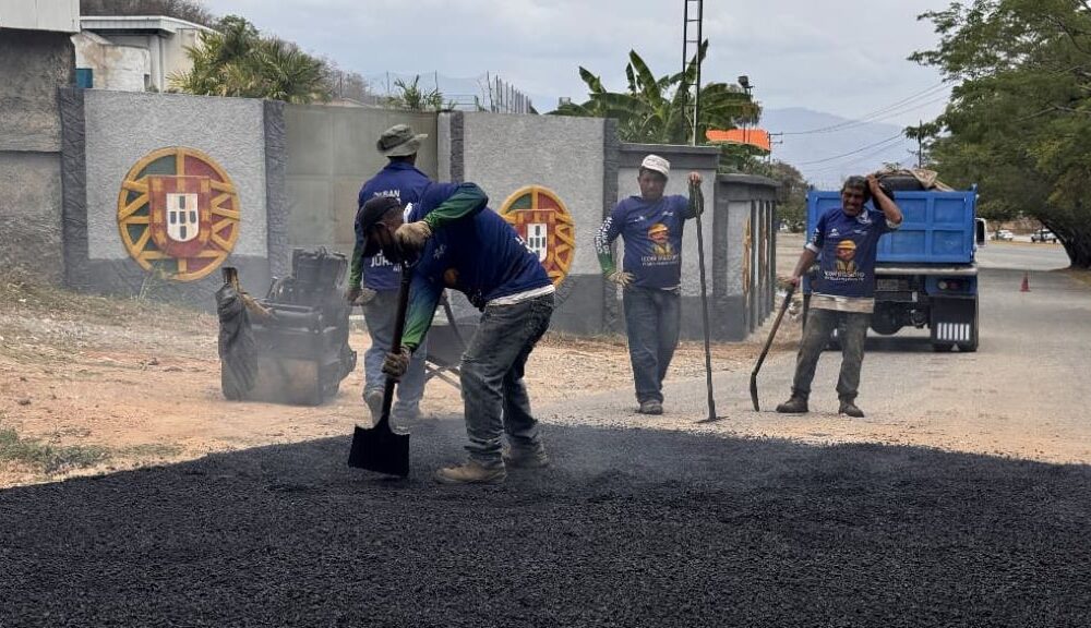 Alcaldía de San Diego mantiene activa jornada de bacheo - Agencia Carabobeña de Noticias
