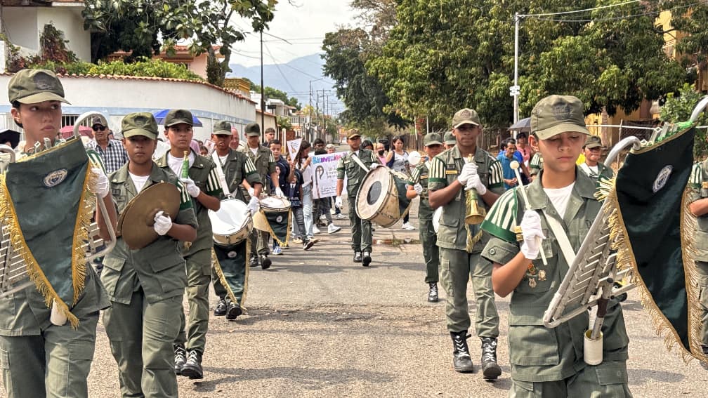 Arzobispo de Valencia visitó el Morro I - Agencia Carabobeña de Noticias