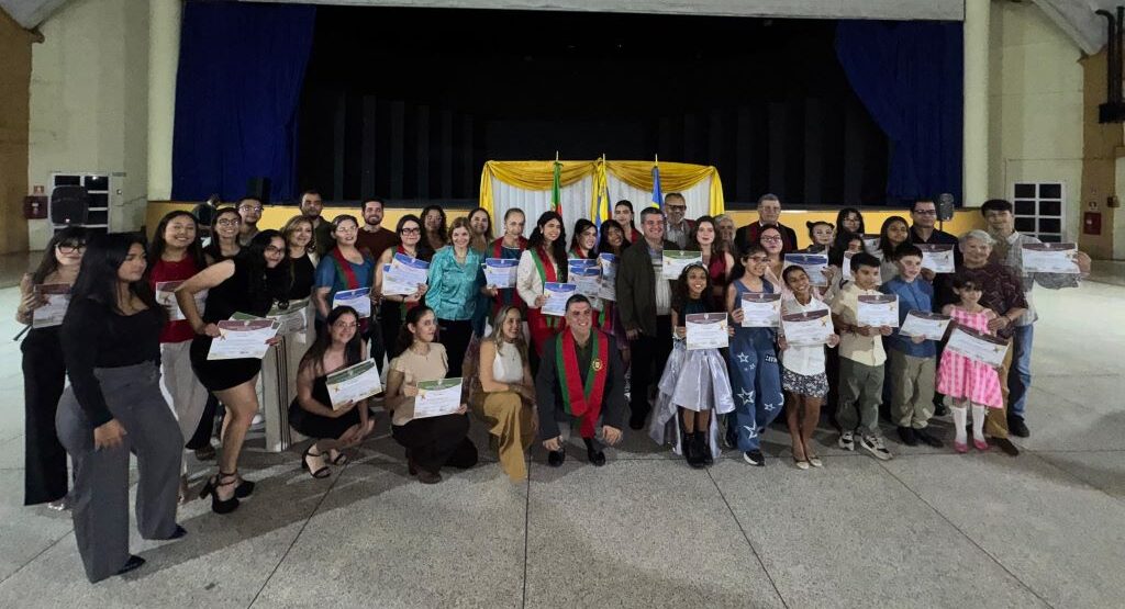 CSM graduó a a 56 estudiantes - Agencia Carabobeña de Noticias